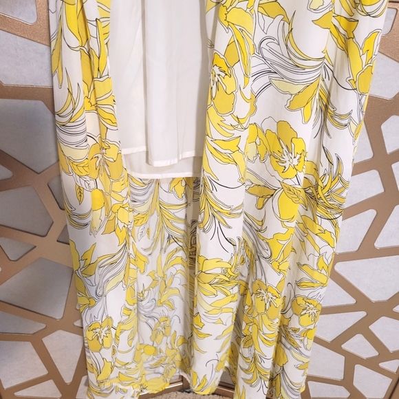 NWOT BAR111 Yellow Floral Print Maxi Halter Dress - Picture 6 of 14